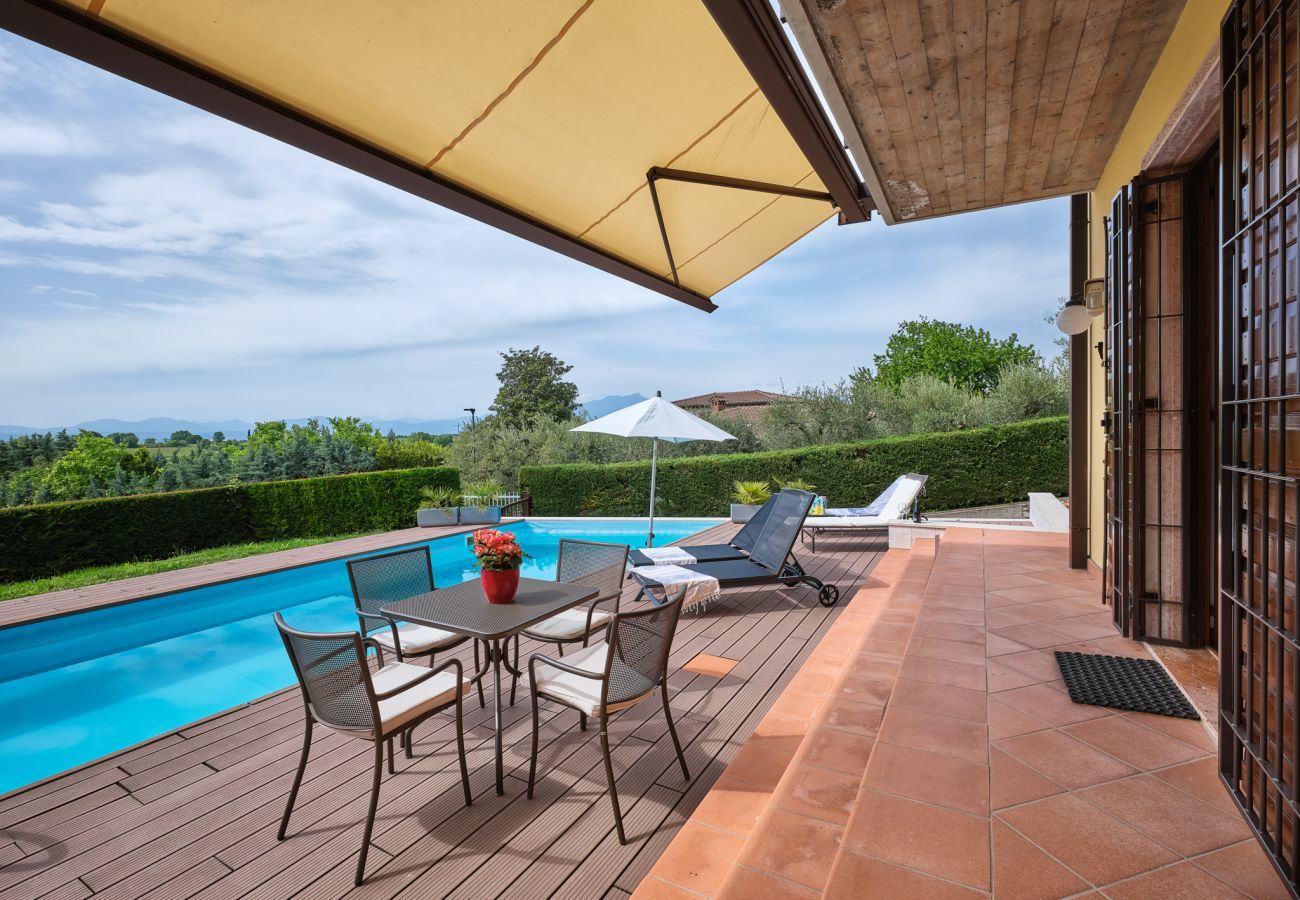 Villa in Lazise - Regarda - Villa Celebrity with pool and stunning lake view