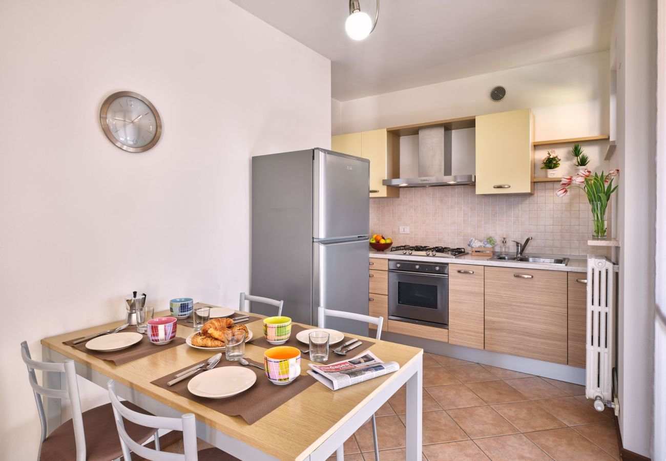 Apartment in Lazise - Regarda - apartment Miralago 2 with pool, lake view, pet friendly