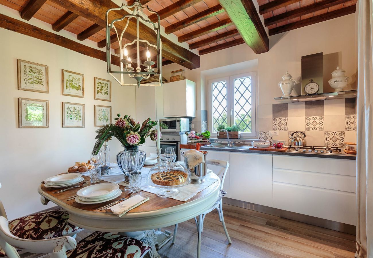 Villa à Capannori - VILLA PEMOLA a Luxury Farmhouse with Garden and bikes in Lucca Town