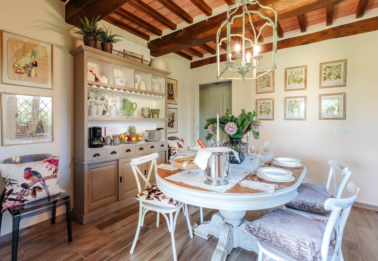 Villa à Capannori - VILLA PEMOLA a Luxury Farmhouse with Garden and bikes in Lucca Town