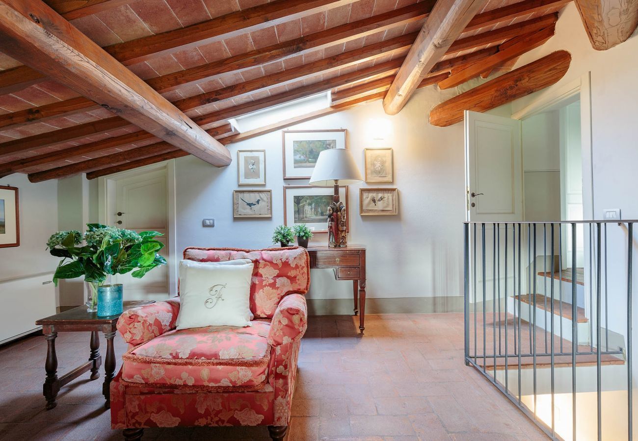 Villa à Lucques - RENAISSANCE WINERY VILLA AMONG THE VINEYARDS, 9 BEDROOMS, 7 BATHS, WIFI, AIR CON