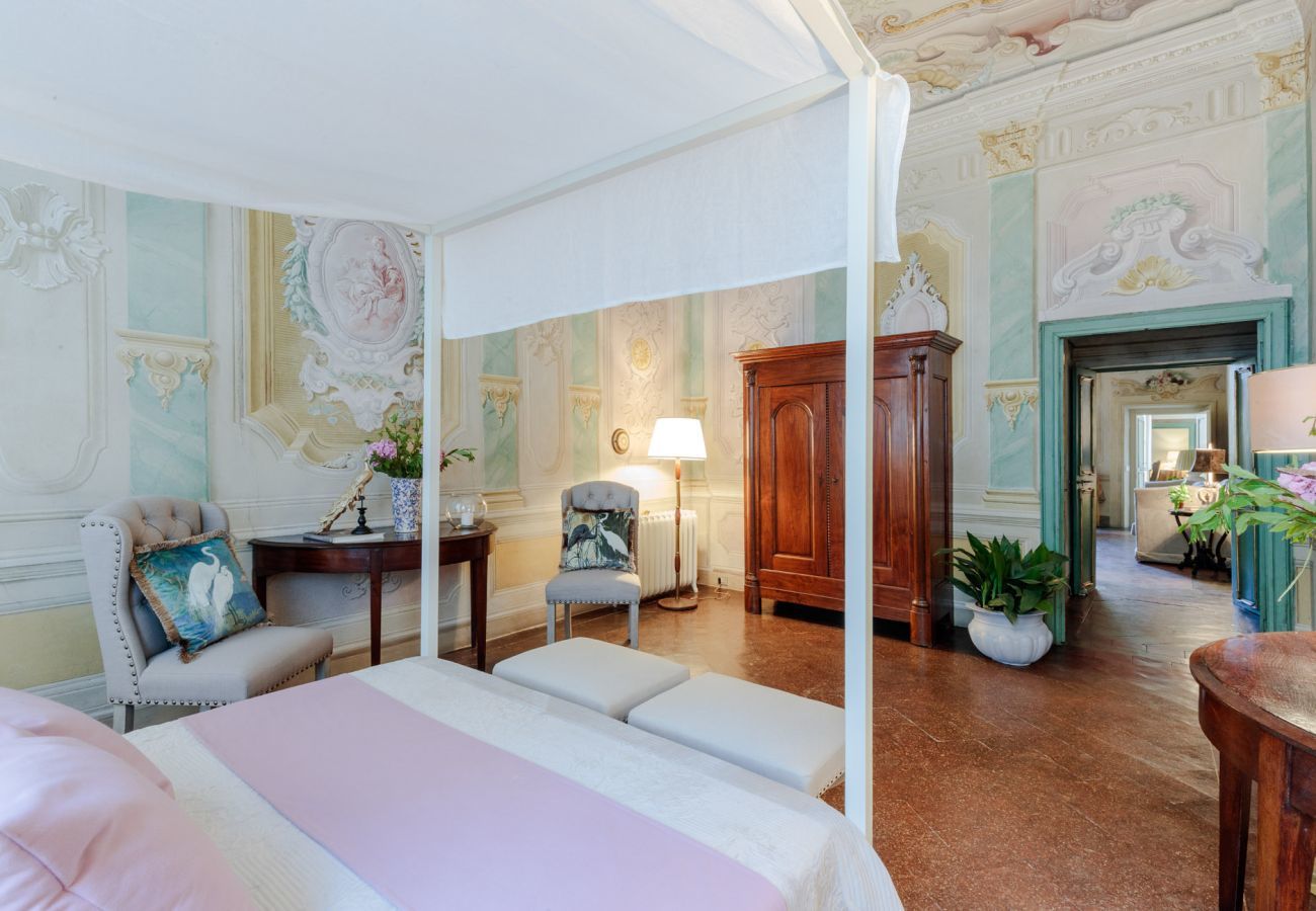 Appartement à Lucques - 8 Bedrooms Historical Masterpiece in the Heart of Lucca