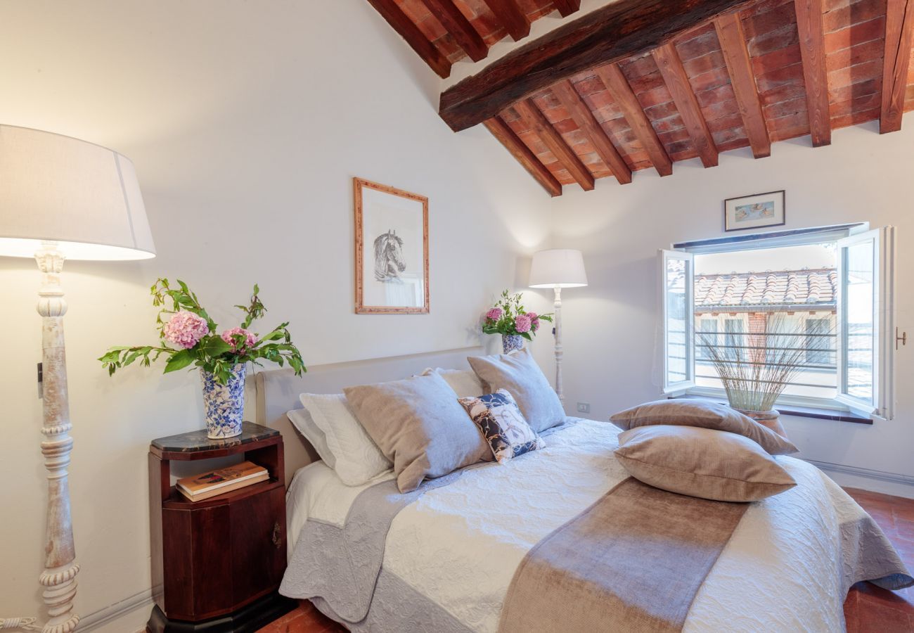 Appartement à Lucques - 8 Bedrooms Historical Masterpiece in the Heart of Lucca