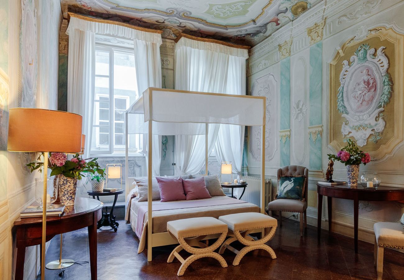 Appartement à Lucques - 8 Bedrooms Historical Masterpiece in the Heart of Lucca