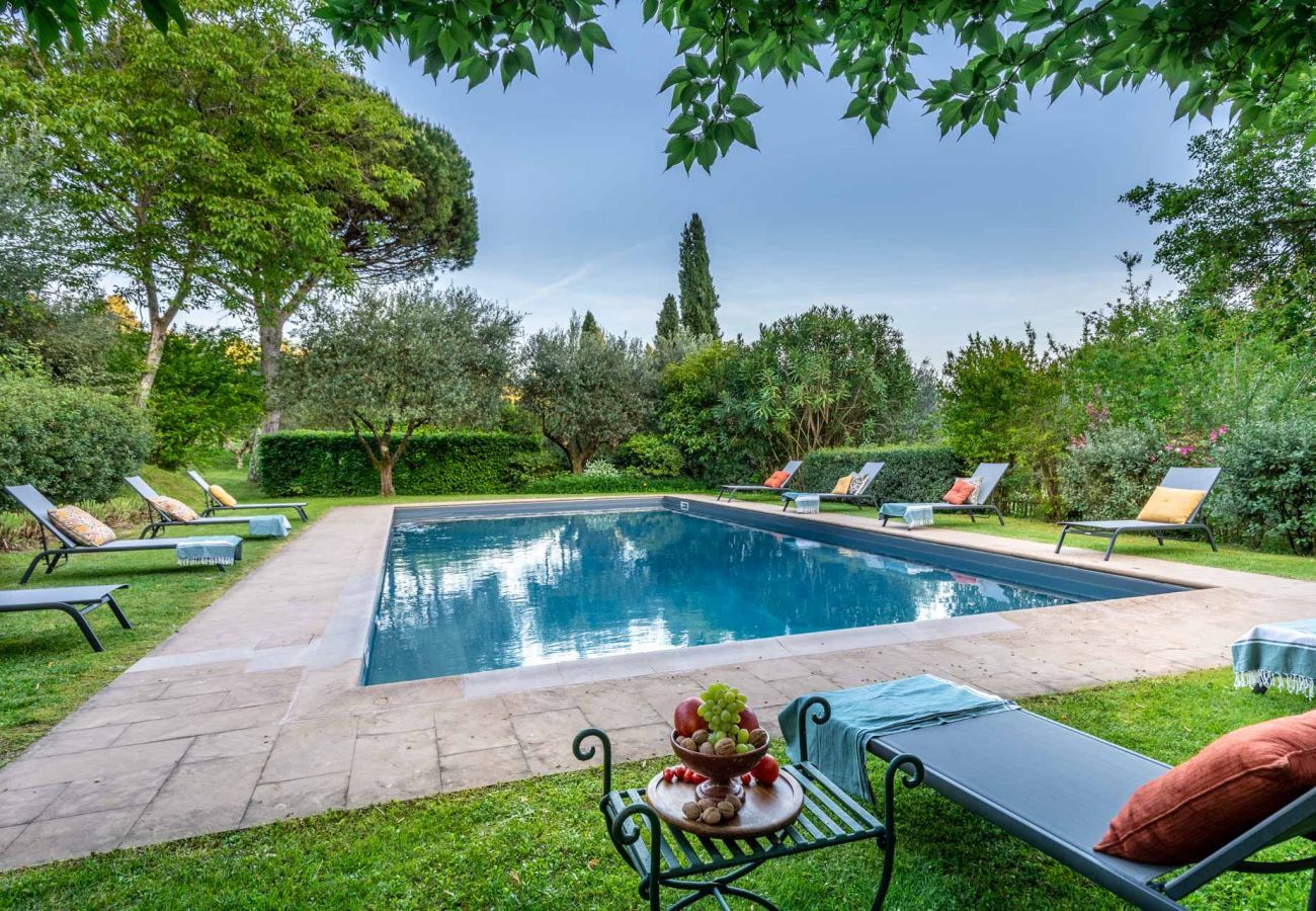 Villa à Camaiore - Luxury Farmhouse Retreat between Lucca and the Beach