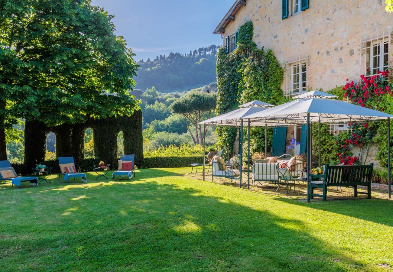 Villa à Camaiore - Luxury Farmhouse Retreat between Lucca and the Beach