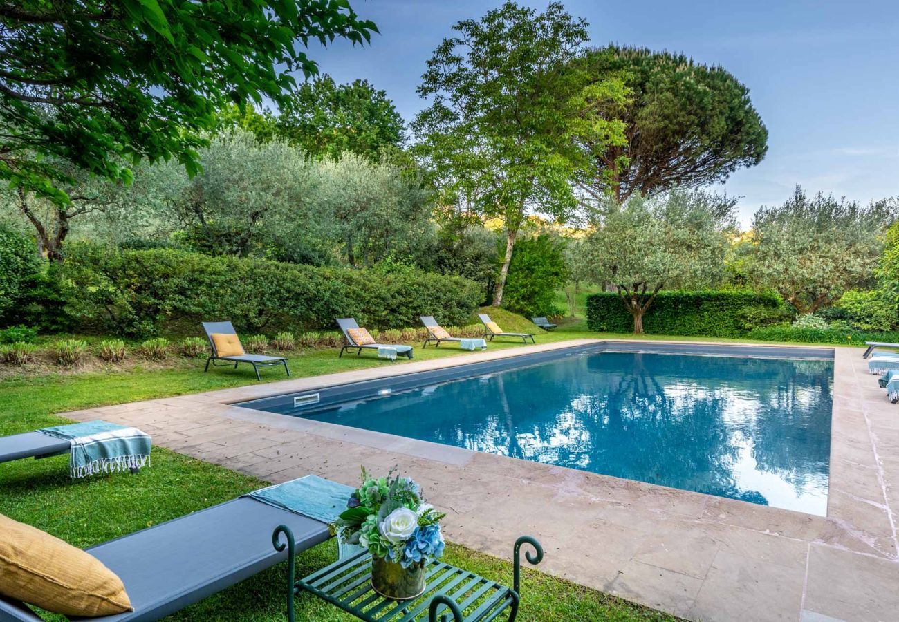 Villa à Camaiore - Luxury Farmhouse Retreat between Lucca and the Beach