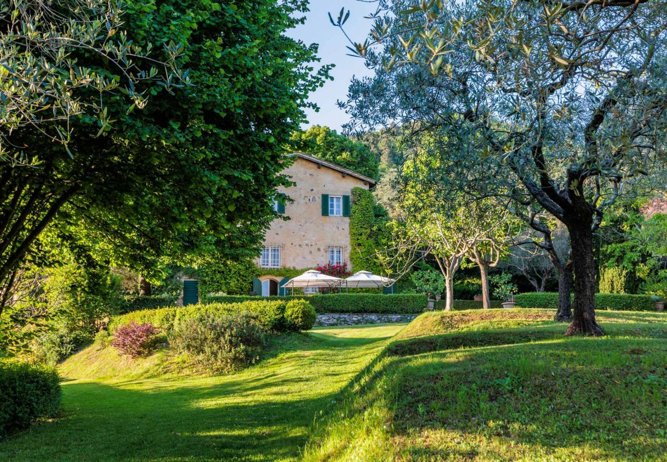 Villa à Camaiore - Luxury Farmhouse Retreat between Lucca and the Beach