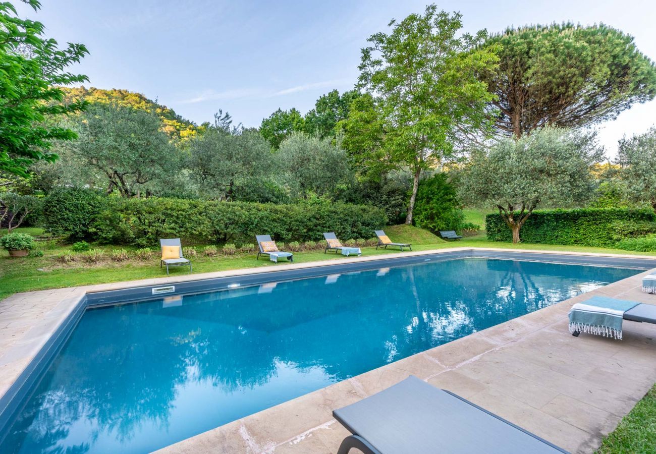 Villa à Camaiore - Luxury Farmhouse Retreat between Lucca and the Beach