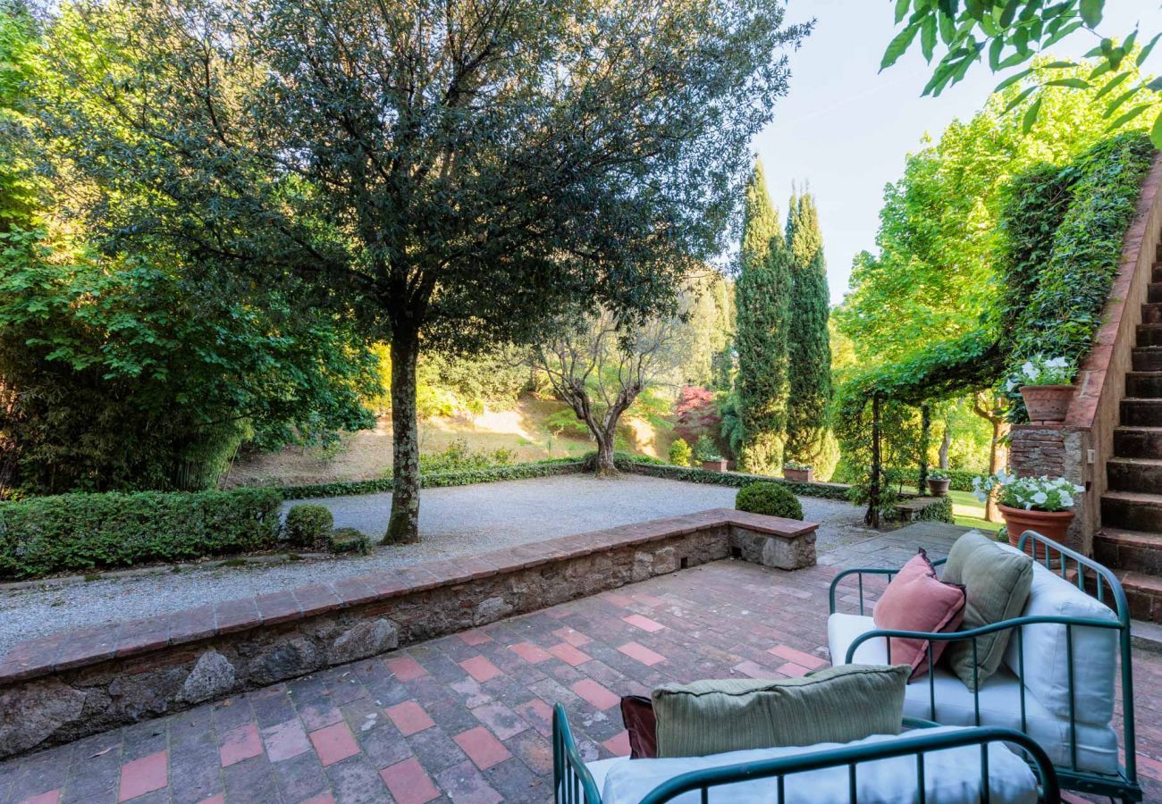 Villa à Camaiore - Luxury Farmhouse Retreat between Lucca and the Beach