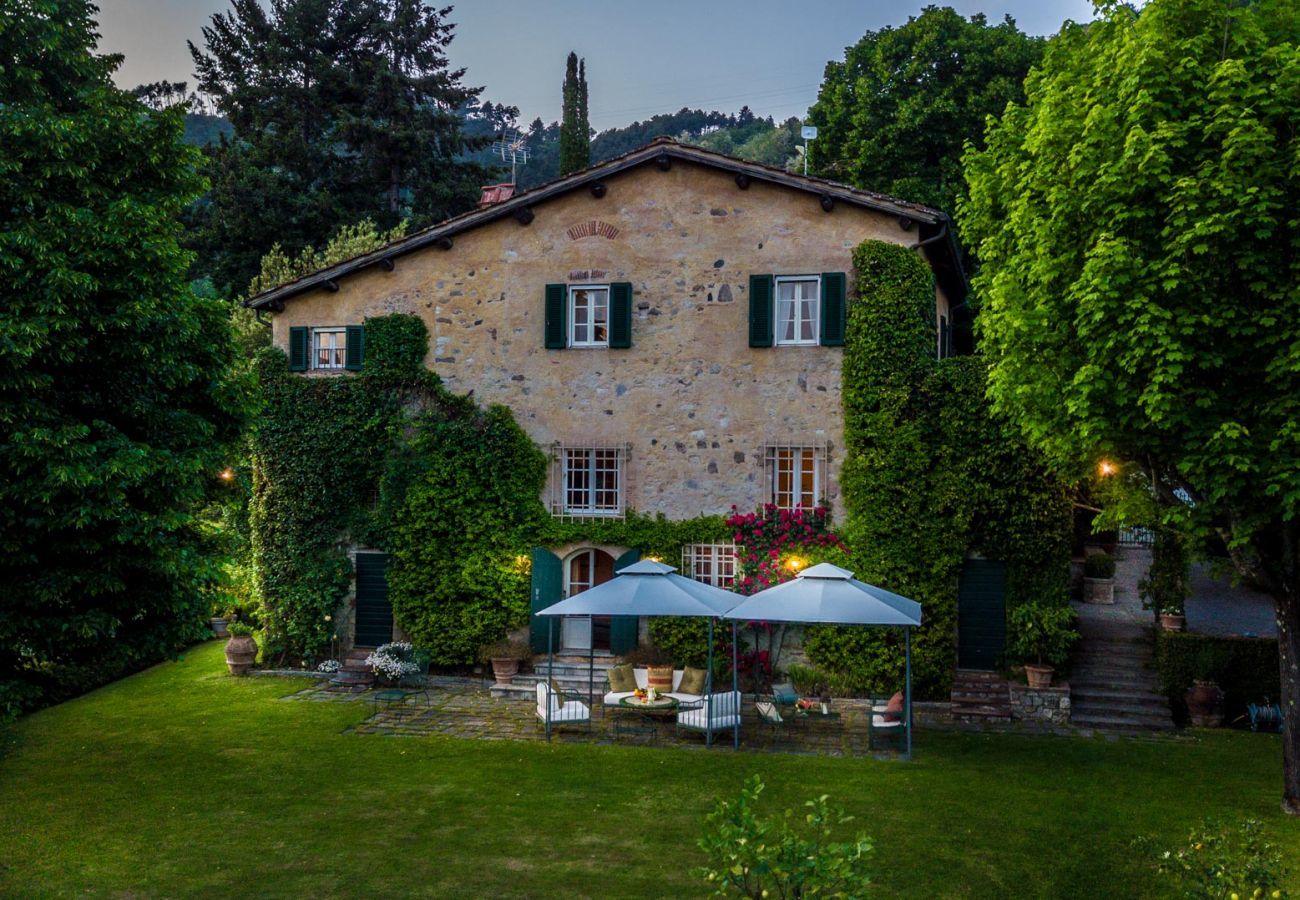 Villa à Camaiore - Luxury Farmhouse Retreat between Lucca and the Beach