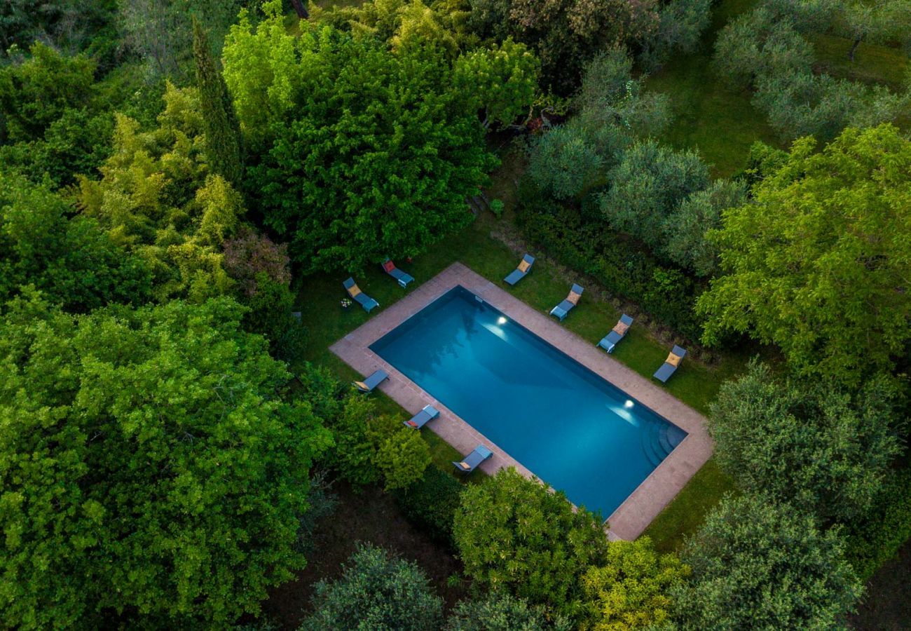 Villa à Camaiore - Luxury Farmhouse Retreat between Lucca and the Beach