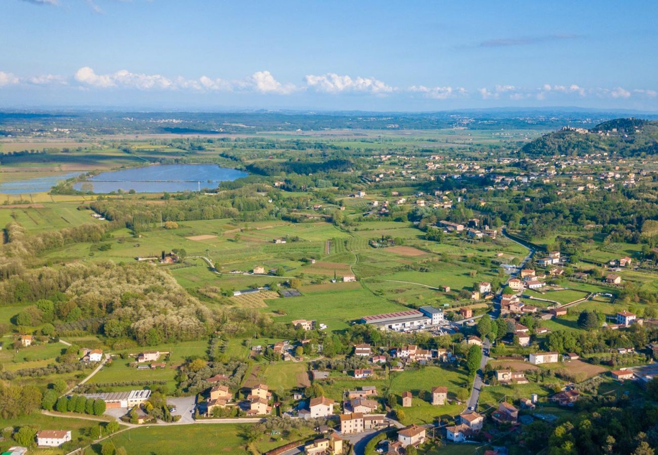 Villa à Pieve di Compito - Villa Aperitivo In Pieve di Compito