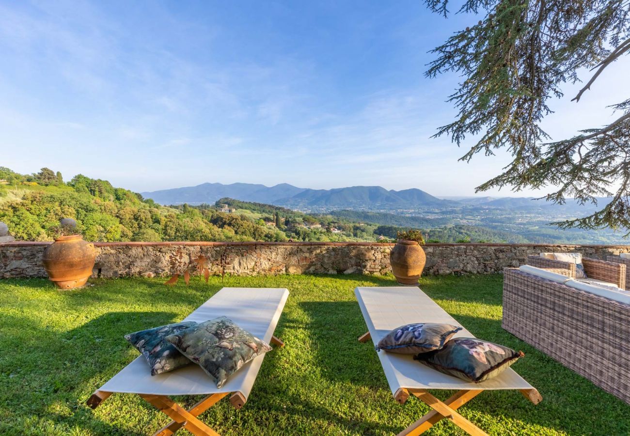 Villa à Lucques - VILLA BORBONE in Pieve Santo Stefano, a Luxury Renaissance Panoramic 9 Bedrooms Retreat Villa with Private Pool 