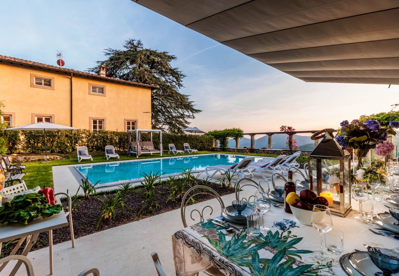 Villa à Lucques - VILLA BORBONE in Pieve Santo Stefano, a Luxury Renaissance Panoramic 9 Bedrooms Retreat Villa with Private Pool 