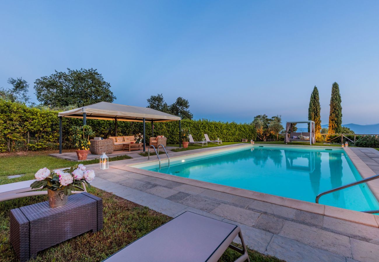 Villa à Lucques - Tuscan Fizz, a traditional Stone Farmhouse with Private Pool and Amazing View among the Vineyards in Lucca