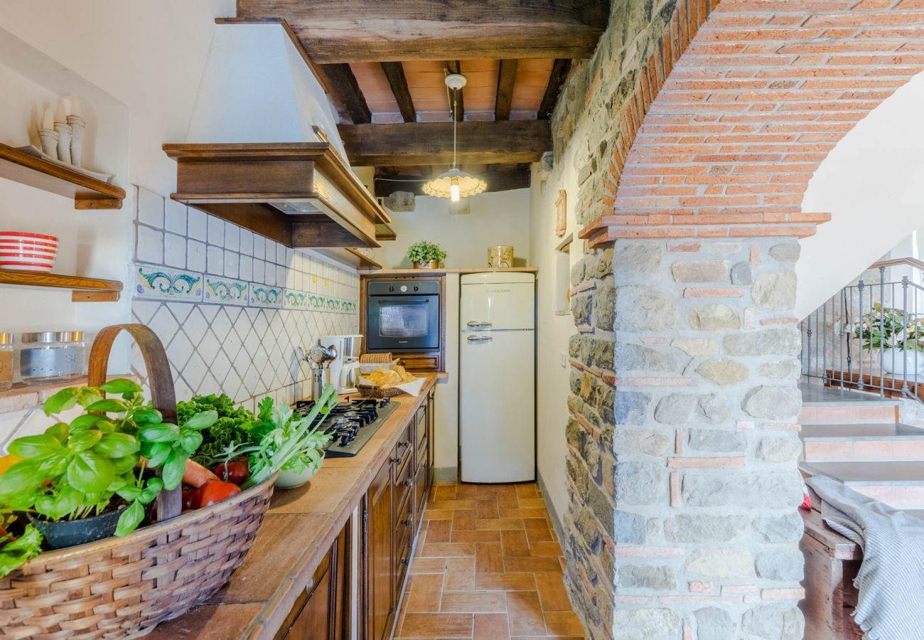 Villa à Lucques - Tuscan Fizz, a traditional Stone Farmhouse with Private Pool and Amazing View among the Vineyards in Lucca