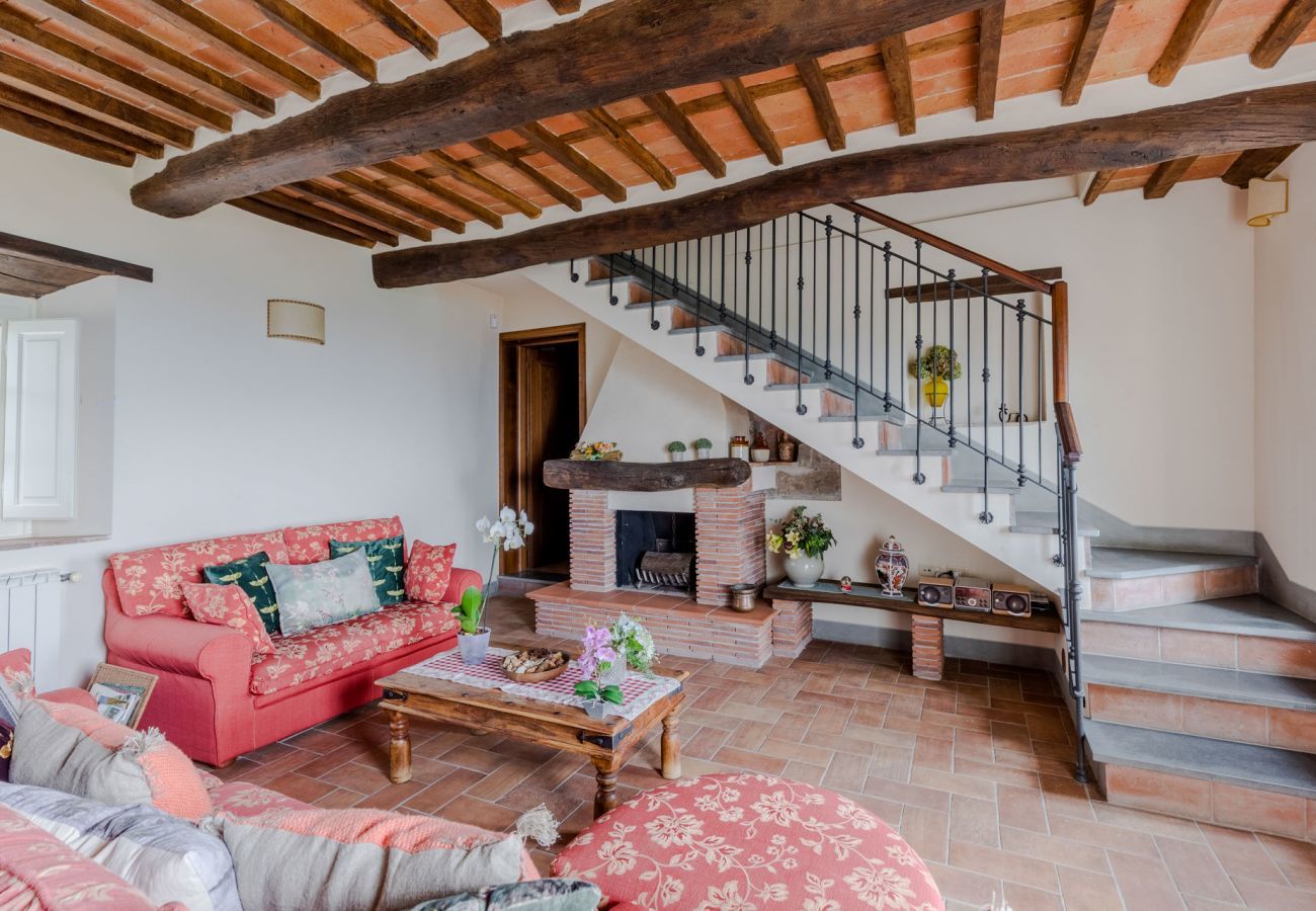 Villa à Lucques - Tuscan Fizz, a traditional Stone Farmhouse with Private Pool and Amazing View among the Vineyards in Lucca