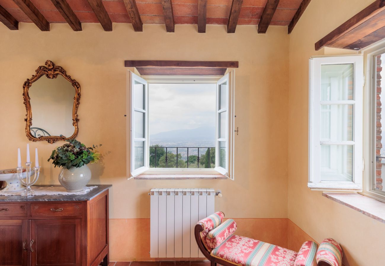 Villa à Lucques - Tuscan Fizz, a traditional Stone Farmhouse with Private Pool and Amazing View among the Vineyards in Lucca