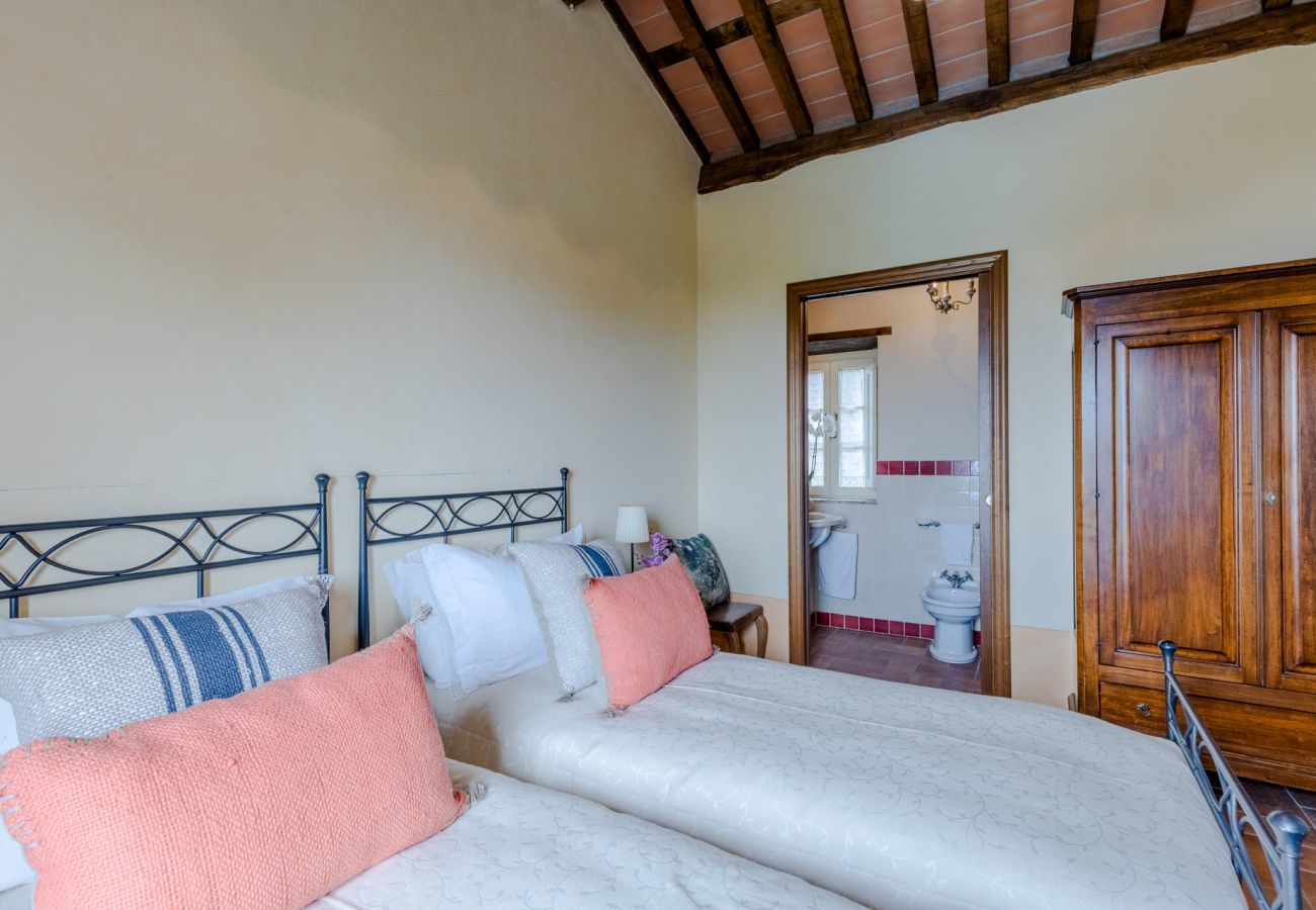 Villa à Lucques - Tuscan Fizz, a traditional Stone Farmhouse with Private Pool and Amazing View among the Vineyards in Lucca