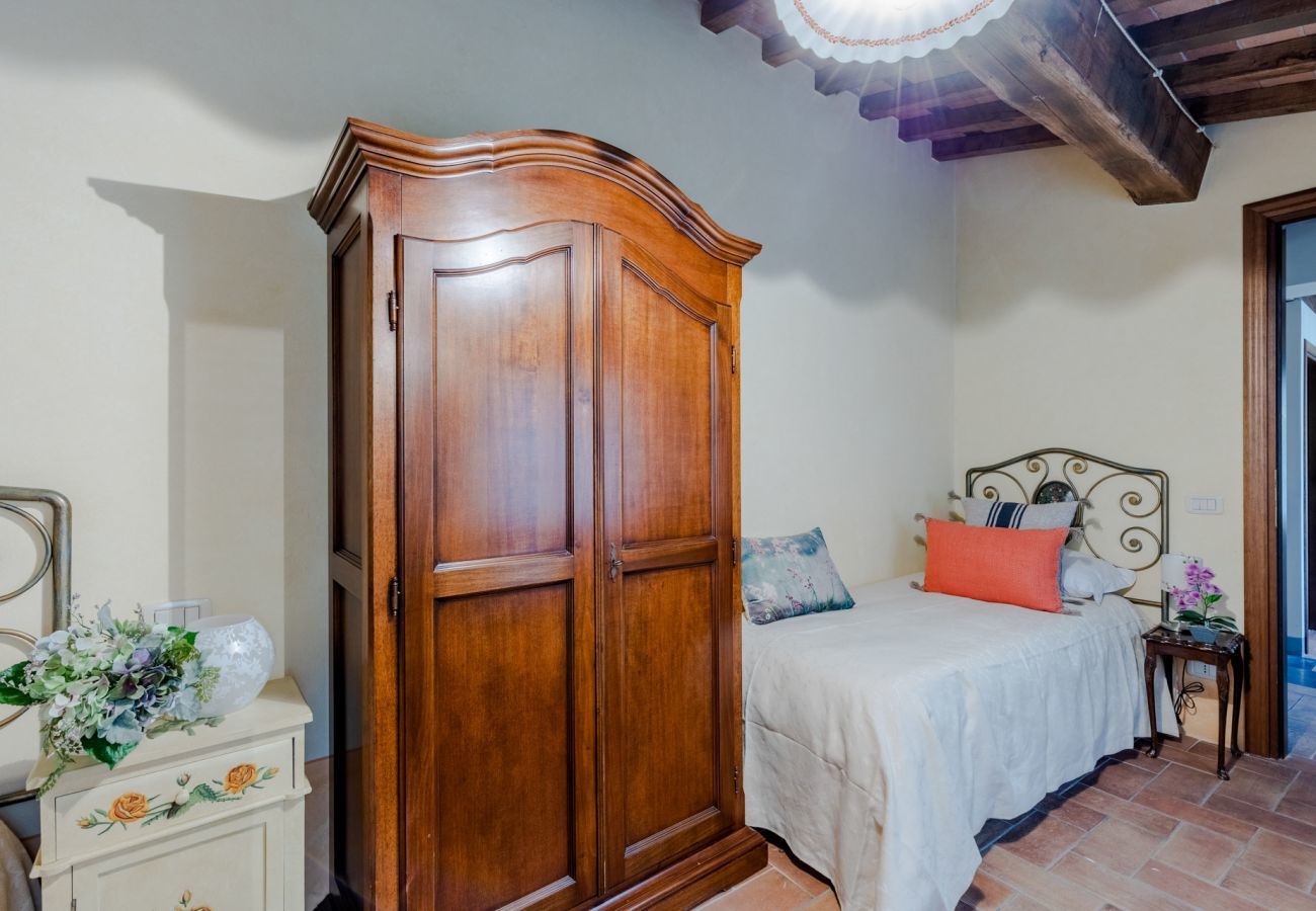 Villa à Lucques - Tuscan Fizz, a traditional Stone Farmhouse with Private Pool and Amazing View among the Vineyards in Lucca