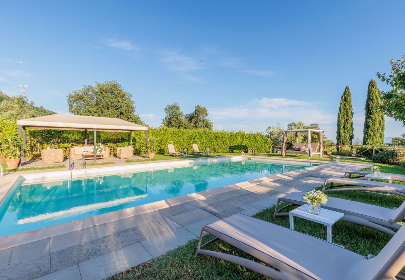 Villa à Lucques - Tuscan Fizz, a traditional Stone Farmhouse with Private Pool and Amazing View among the Vineyards in Lucca