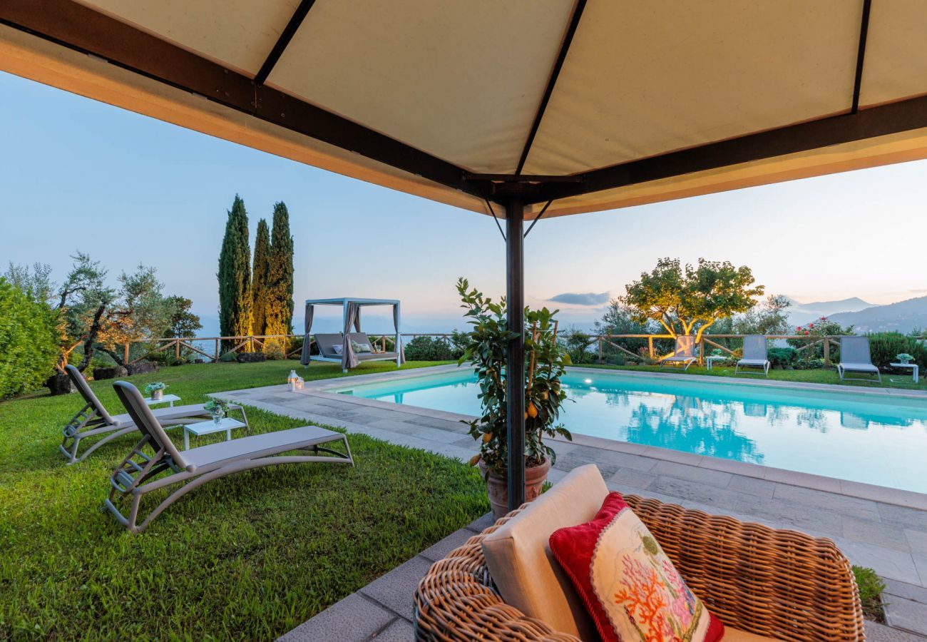 Villa à Lucques - Tuscan Fizz, a traditional Stone Farmhouse with Private Pool and Amazing View among the Vineyards in Lucca