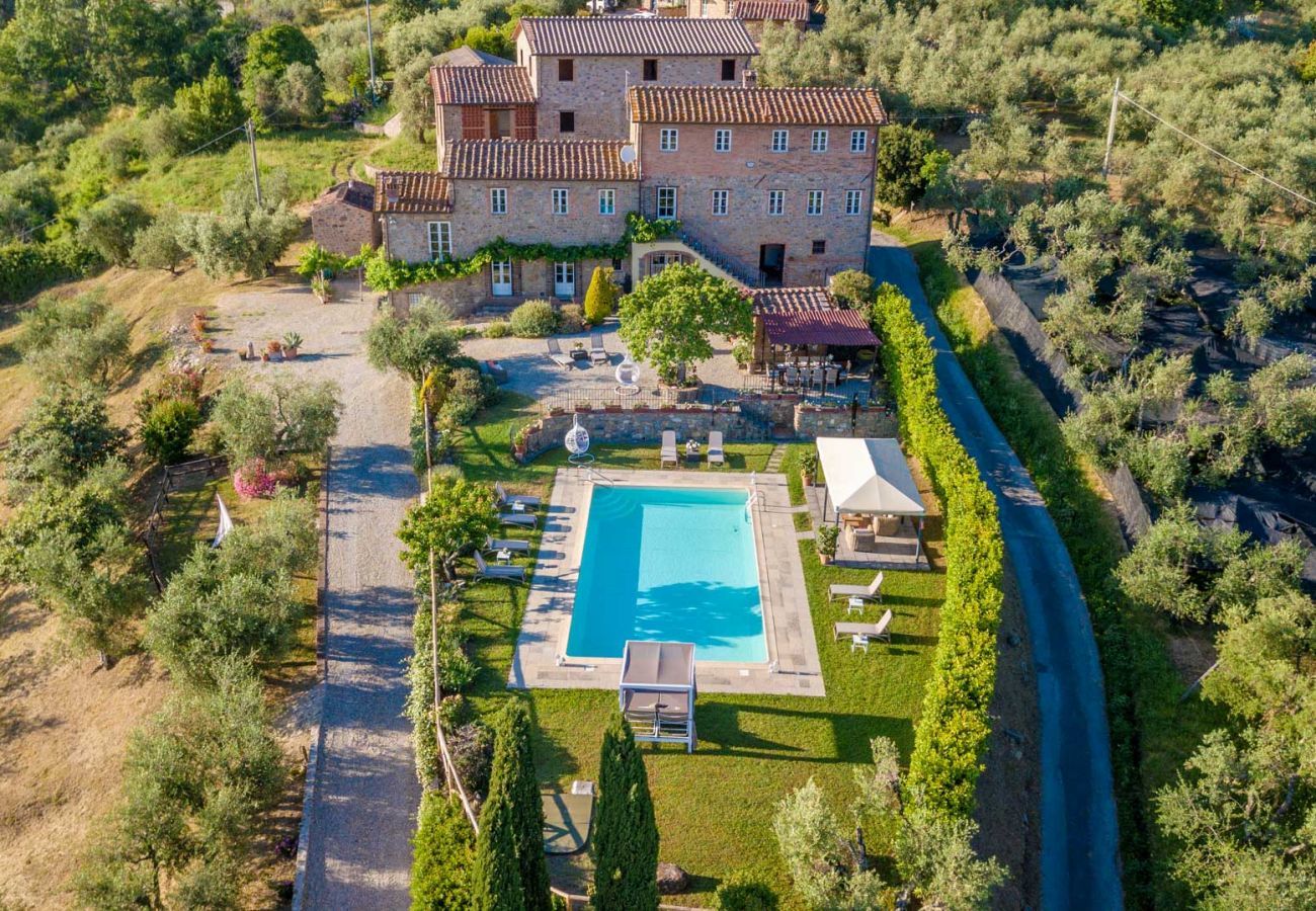 Villa à Lucques - Tuscan Fizz, a traditional Stone Farmhouse with Private Pool and Amazing View among the Vineyards in Lucca