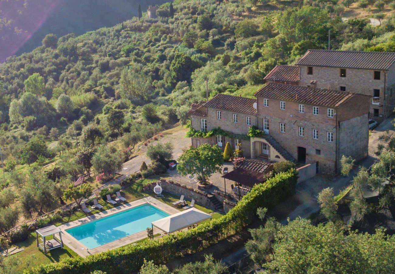 Villa à Lucques - Tuscan Fizz, a traditional Stone Farmhouse with Private Pool and Amazing View among the Vineyards in Lucca