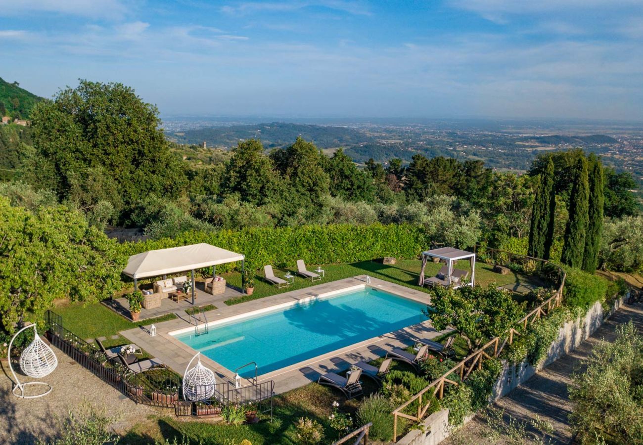 Villa à Lucques - Tuscan Fizz, a traditional Stone Farmhouse with Private Pool and Amazing View among the Vineyards in Lucca