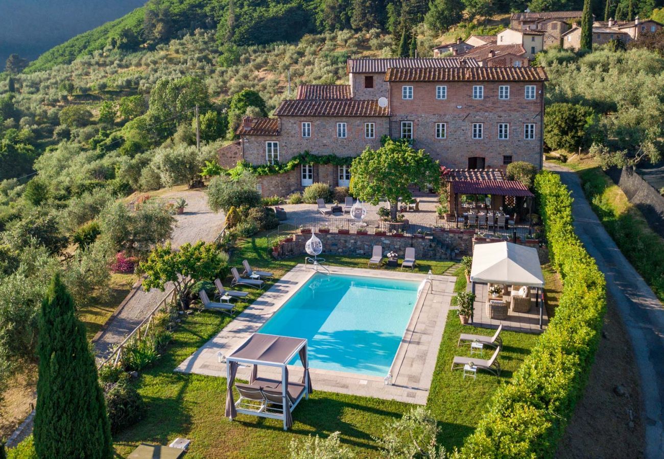 Villa à Lucques - Tuscan Fizz, a traditional Stone Farmhouse with Private Pool and Amazing View among the Vineyards in Lucca