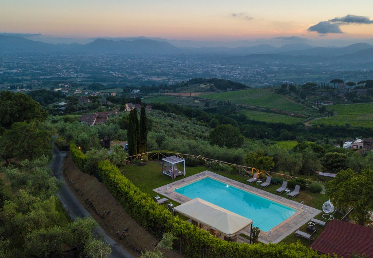 Villa à Lucques - Tuscan Fizz, a traditional Stone Farmhouse with Private Pool and Amazing View among the Vineyards in Lucca