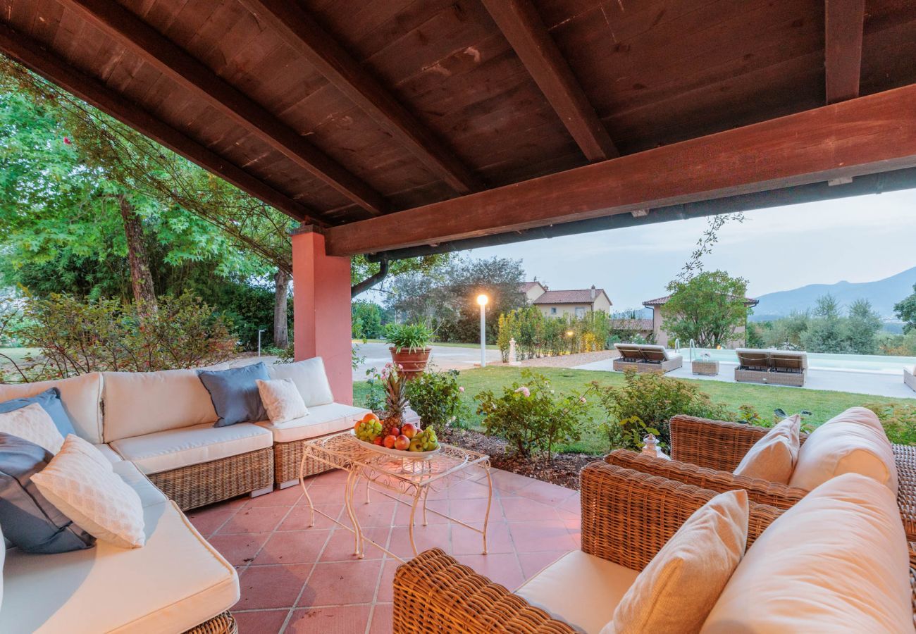 Villa à Bientina - Spacious 6 bedrooms Villa with Private Pool on the Tuscan Hills of Santa Colomba by Pontedera and Bientina