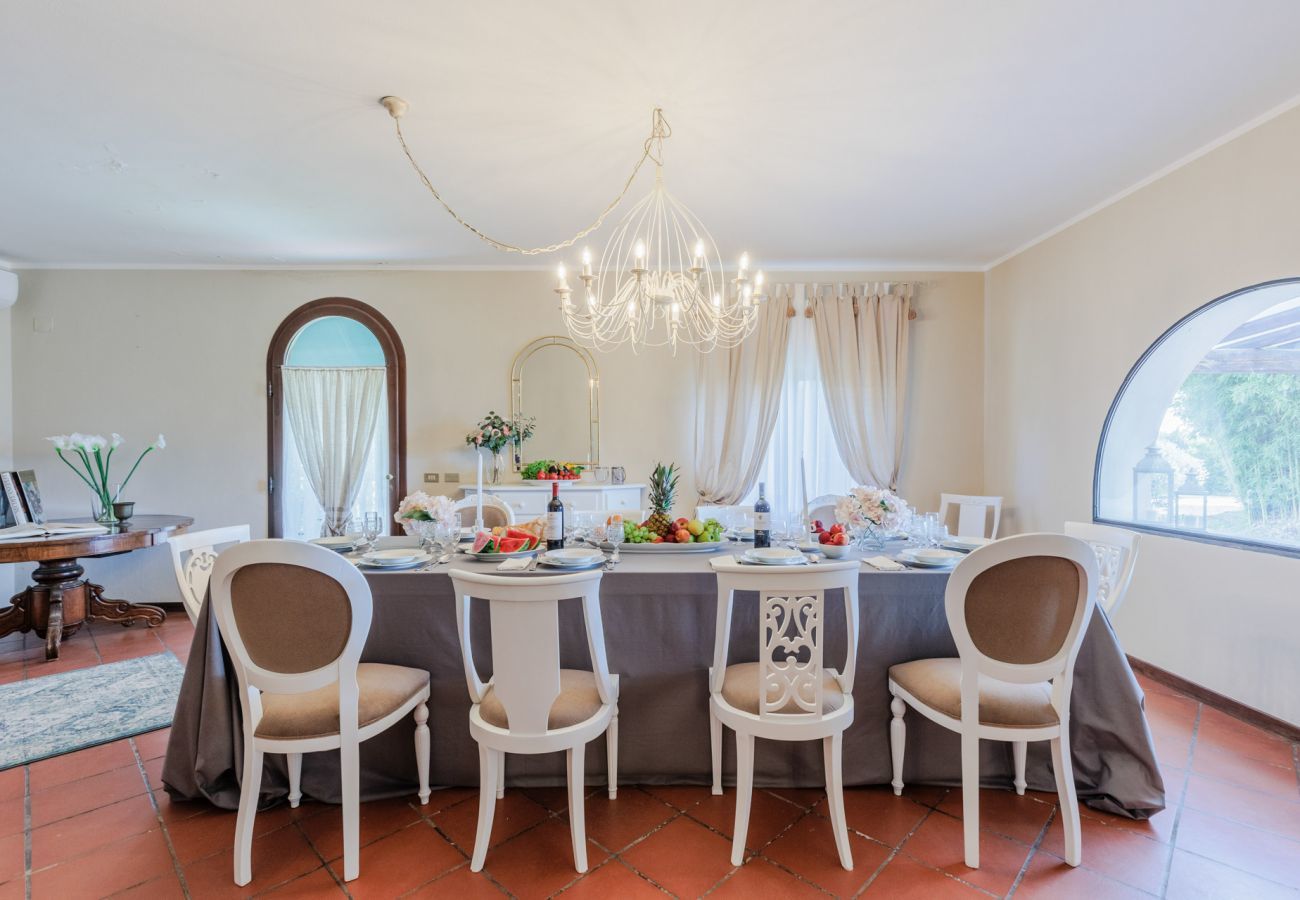 Villa à Bientina - Spacious 6 bedrooms Villa with Private Pool on the Tuscan Hills of Santa Colomba by Pontedera and Bientina