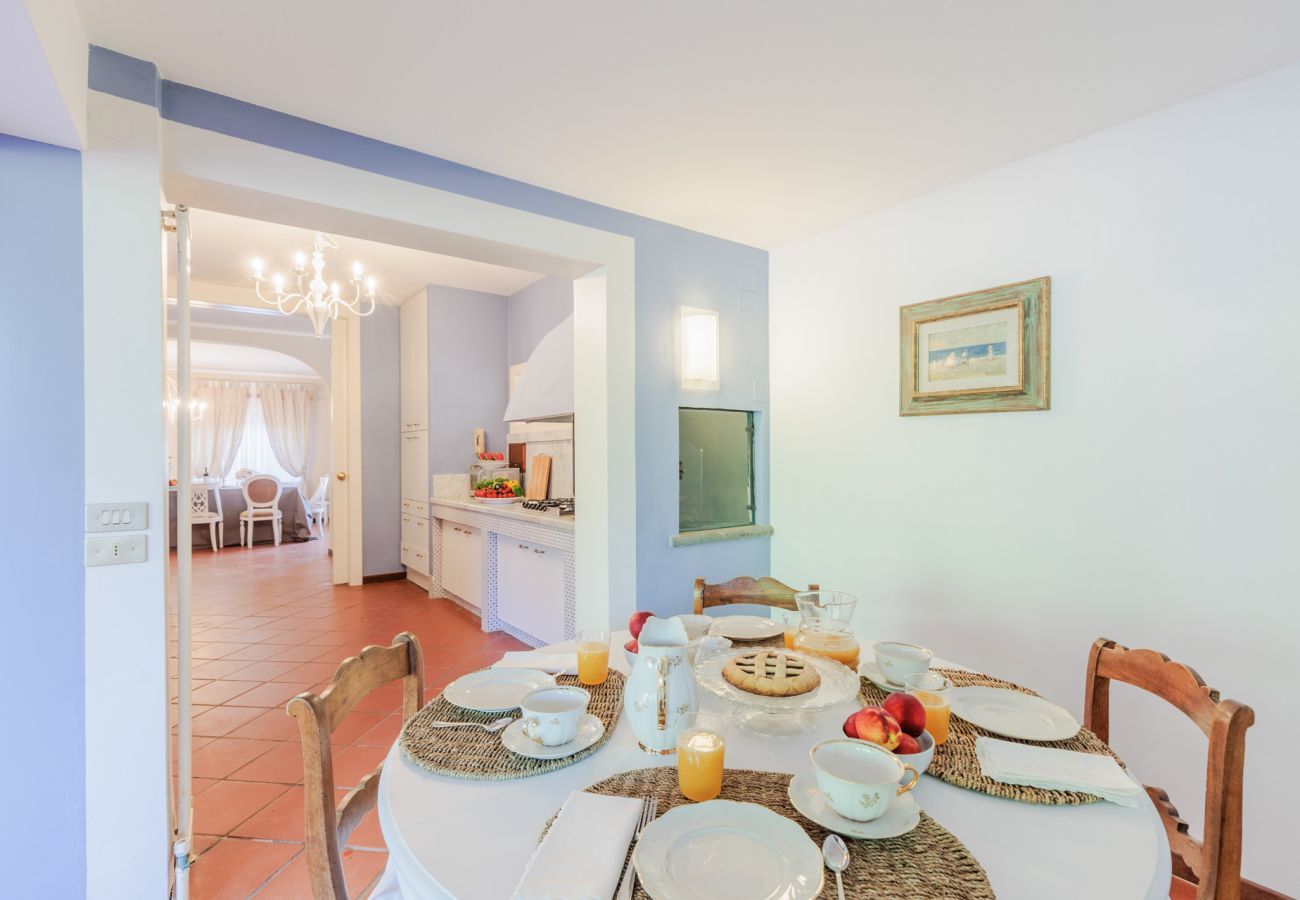 Villa à Bientina - Spacious 6 bedrooms Villa with Private Pool on the Tuscan Hills of Santa Colomba by Pontedera and Bientina