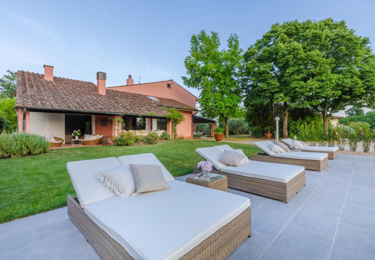 Villa à Bientina - Spacious 6 bedrooms Villa with Private Pool on the Tuscan Hills of Santa Colomba by Pontedera and Bientina