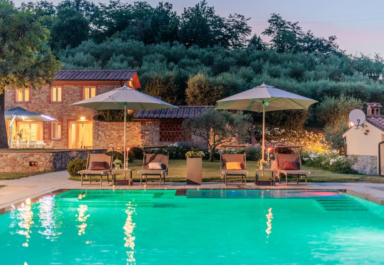 Villa à San Ginese - Nonno Giulivo Farmhouse, a Modern Hidden Tuscan Sanctuary with Private Pool