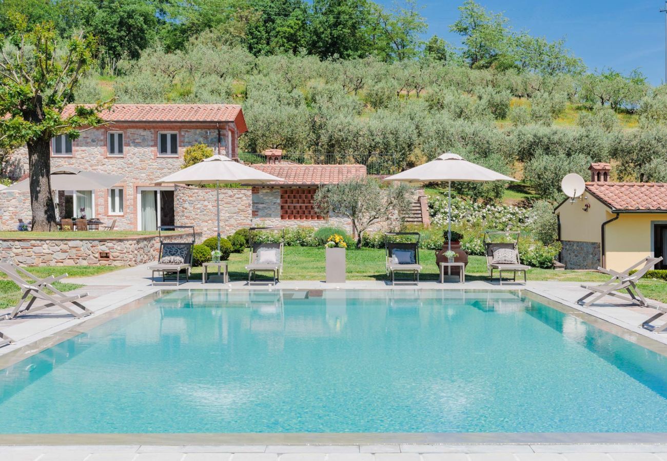 Villa à San Ginese - Nonno Giulivo Farmhouse, a Modern Hidden Tuscan Sanctuary with Private Pool