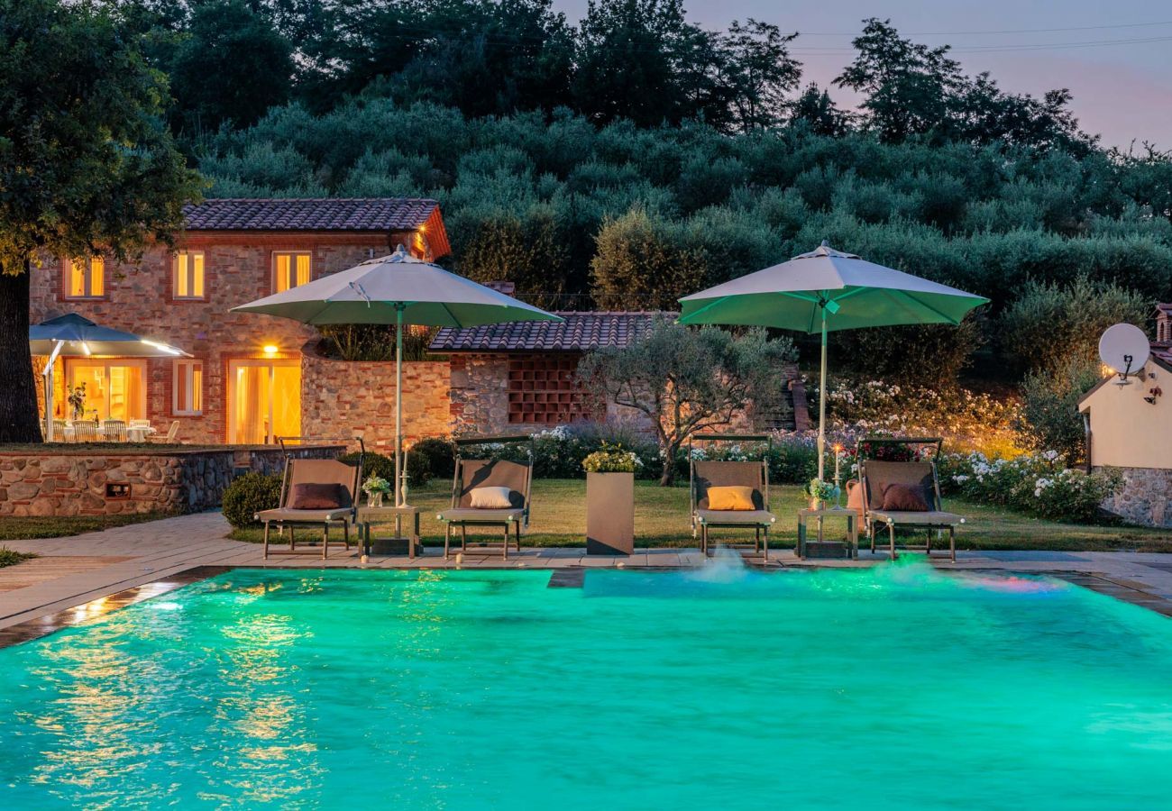 Villa à San Ginese - Nonno Giulivo Farmhouse, a Modern Hidden Tuscan Sanctuary with Private Pool