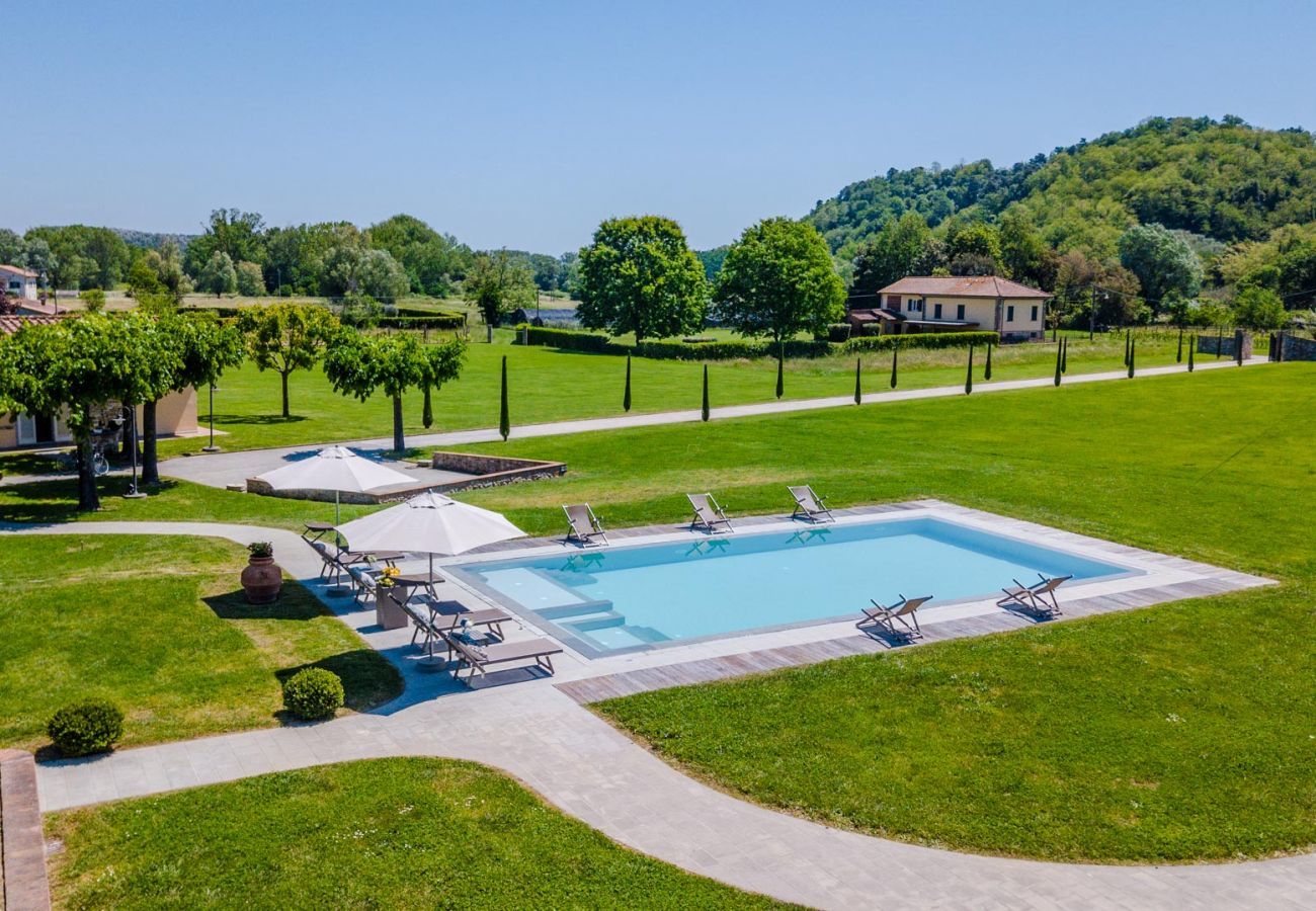 Villa à San Ginese - Nonno Giulivo Farmhouse, a Modern Hidden Tuscan Sanctuary with Private Pool