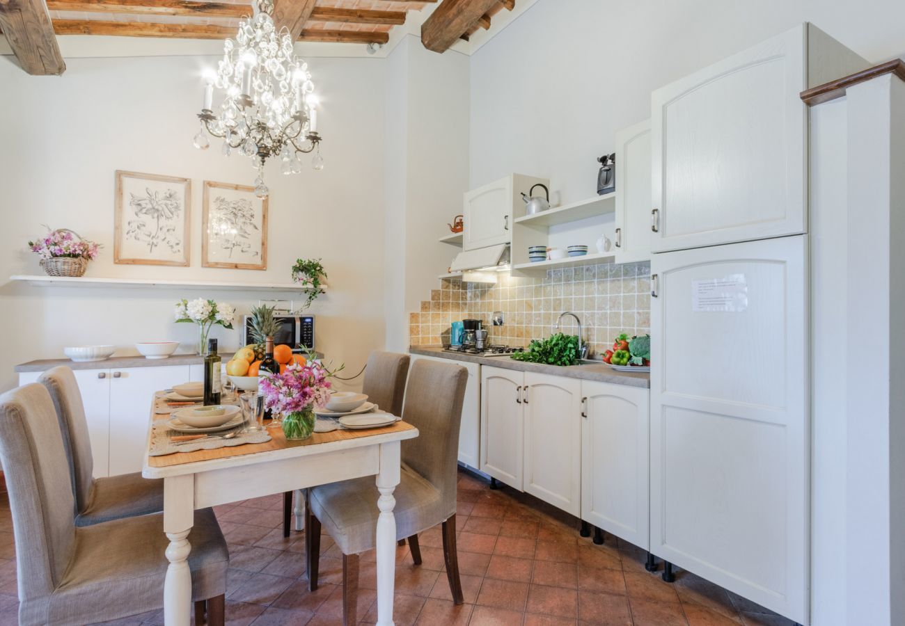 Appartement à Monte San quirico - Maria Farmhouse Apartment in Wine Resort in Lucca