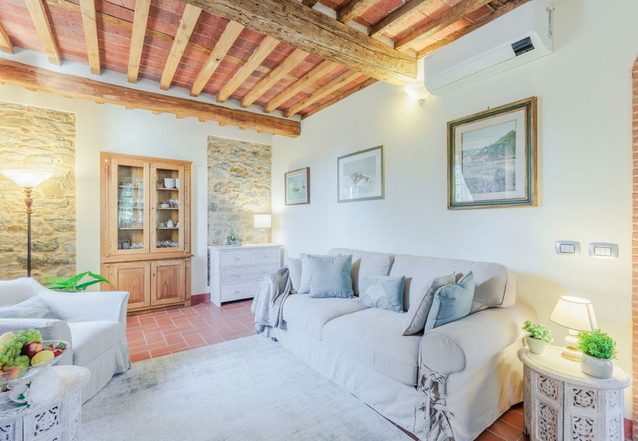 Villa à Lucques - Villa Dondolino, a Stylish Farmhouse with Private Pool close to Lucca and the Beach