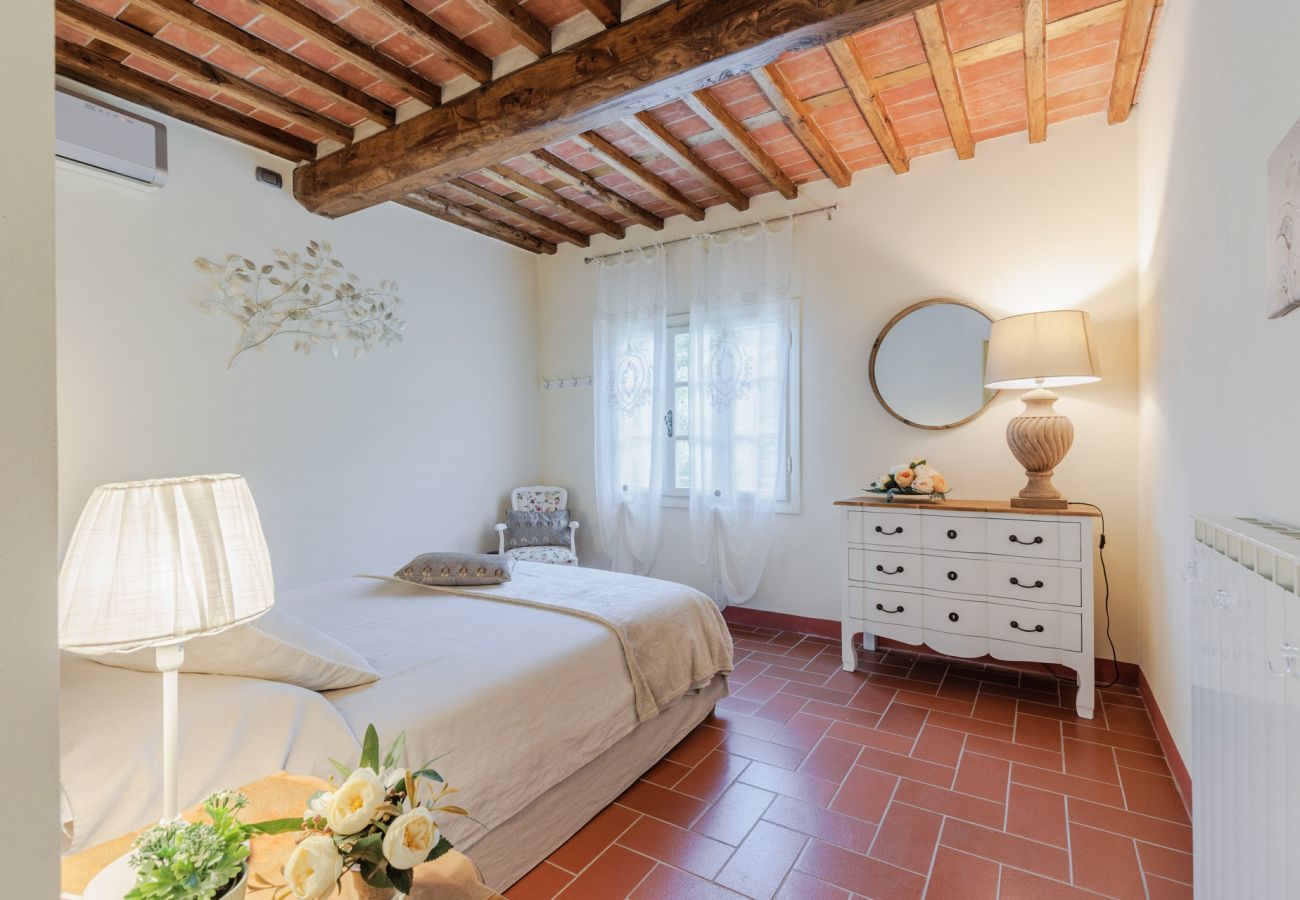 Villa à Lucques - Villa Dondolino, a Stylish Farmhouse with Private Pool close to Lucca and the Beach