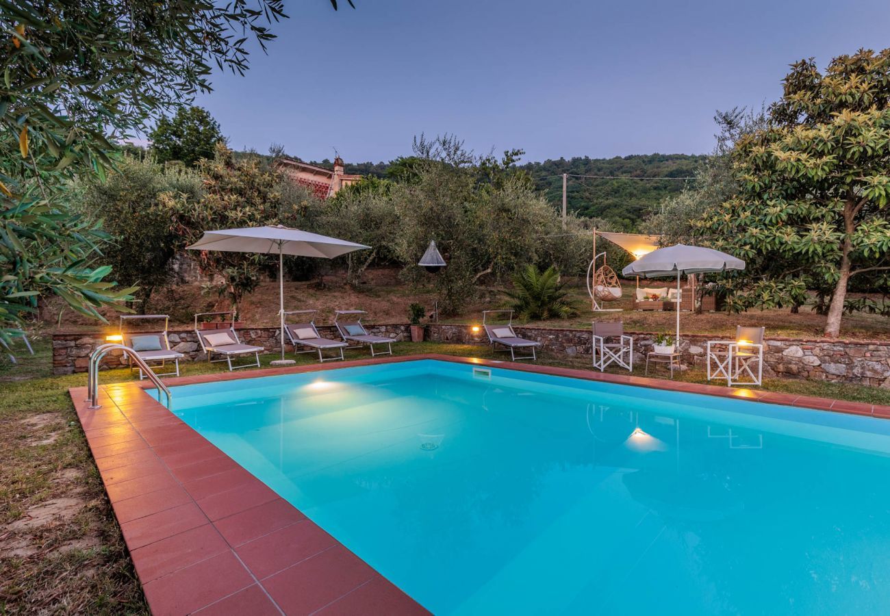 Villa à Lucques - Villa Dondolino, a Stylish Farmhouse with Private Pool close to Lucca and the Beach