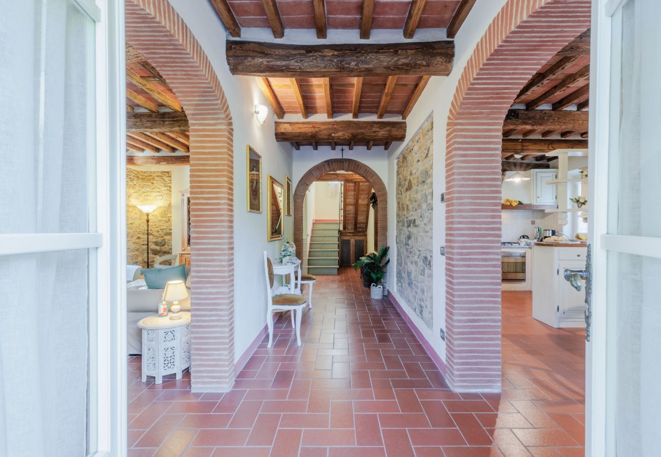 Villa à Lucques - Villa Dondolino, a Stylish Farmhouse with Private Pool close to Lucca and the Beach