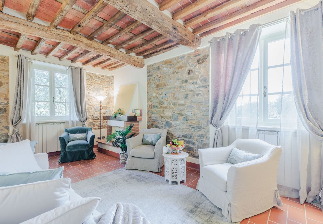 Villa à Lucques - Villa Dondolino, a Stylish Farmhouse with Private Pool close to Lucca and the Beach