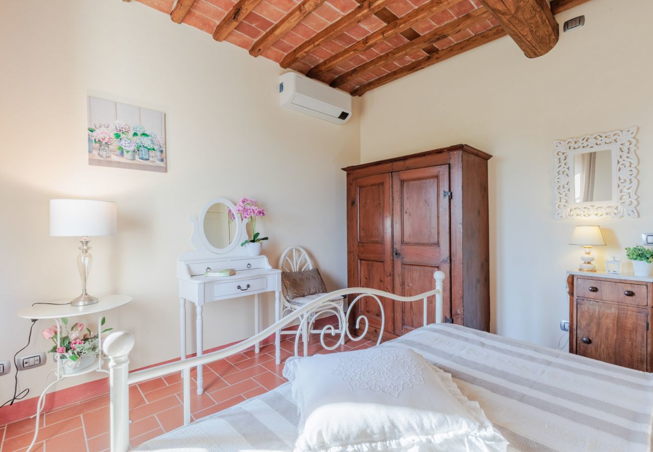 Villa à Lucques - Villa Dondolino, a Stylish Farmhouse with Private Pool close to Lucca and the Beach