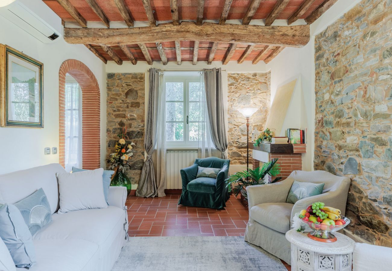 Villa à Lucques - Villa Dondolino, a Stylish Farmhouse with Private Pool close to Lucca and the Beach