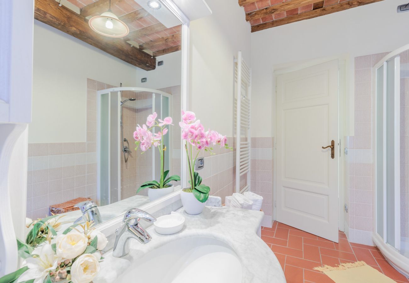 Villa à Lucques - Villa Dondolino, a Stylish Farmhouse with Private Pool close to Lucca and the Beach