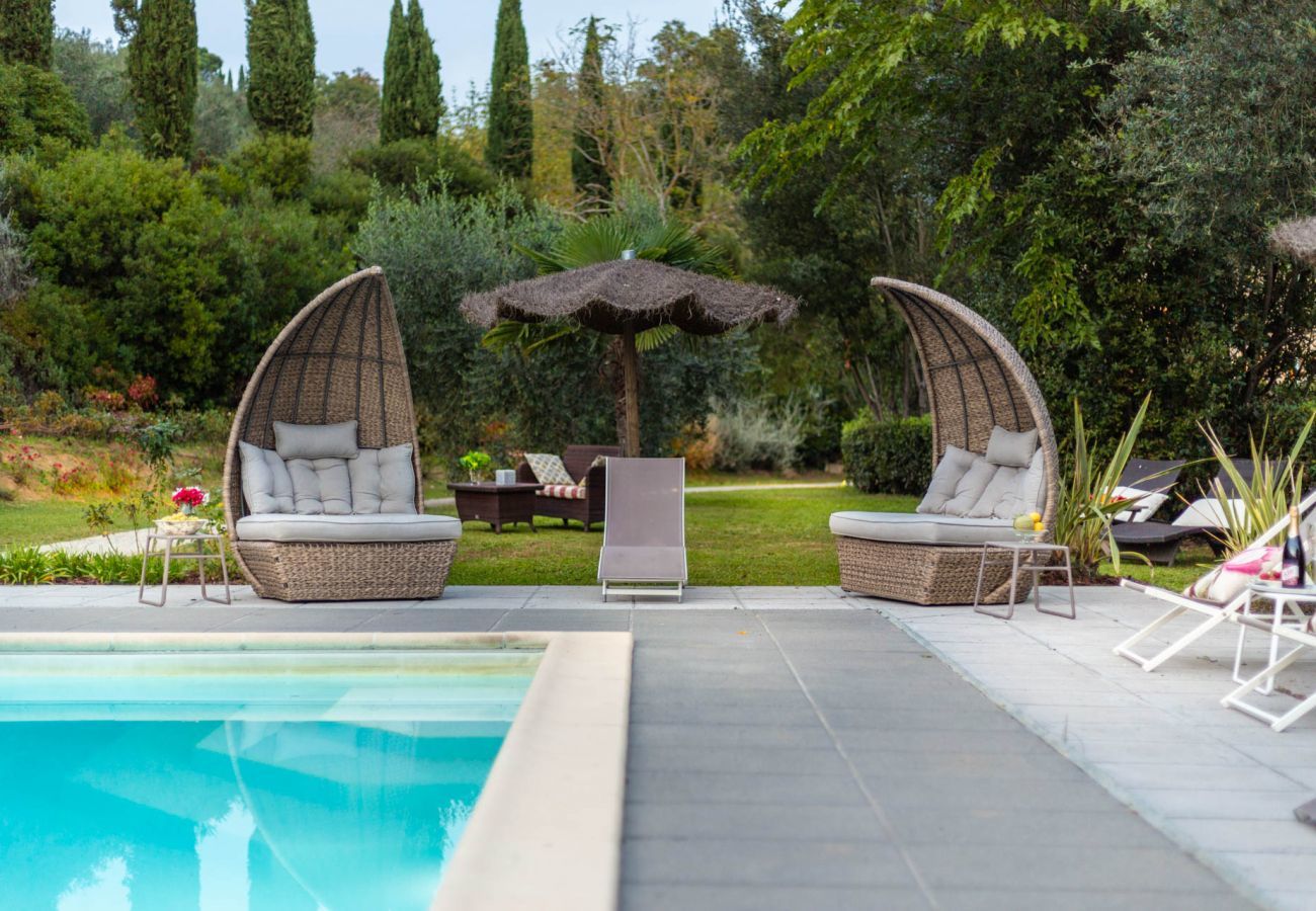 Villa à Lamporecchio - Villa Veranda with shared Pool in a Borgo